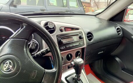 Toyota Matrix, 2004 год, 470 000 рублей, 7 фотография