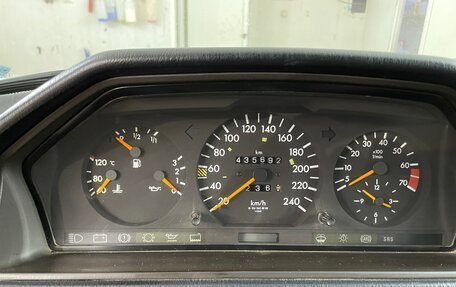 Mercedes-Benz E-Класс, 1993 год, 350 000 рублей, 7 фотография