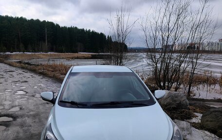 Hyundai Solaris II рестайлинг, 2012 год, 710 000 рублей, 3 фотография