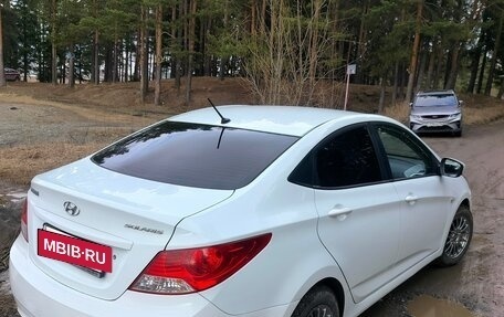 Hyundai Solaris II рестайлинг, 2012 год, 710 000 рублей, 8 фотография