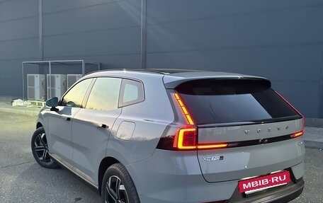 Volvo XC70, 2025 год, 9 800 000 рублей, 3 фотография