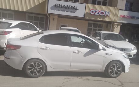 KIA Rio III рестайлинг, 2015 год, 530 000 рублей, 6 фотография