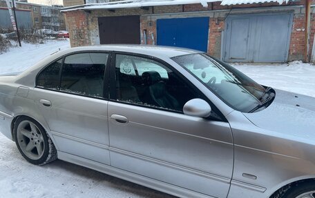 BMW 5 серия, 2002 год, 830 000 рублей, 2 фотография