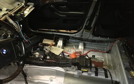 BMW 5 серия, 2002 год, 830 000 рублей, 16 фотография