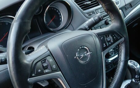 Opel Mokka I, 2013 год, 1 400 000 рублей, 15 фотография