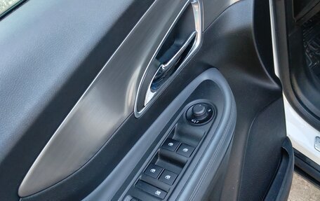 Opel Mokka I, 2013 год, 1 400 000 рублей, 19 фотография