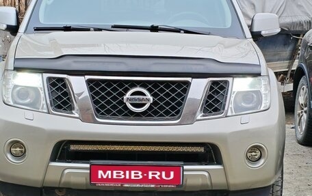 Nissan Pathfinder, 2013 год, 2 000 000 рублей, 1 фотография