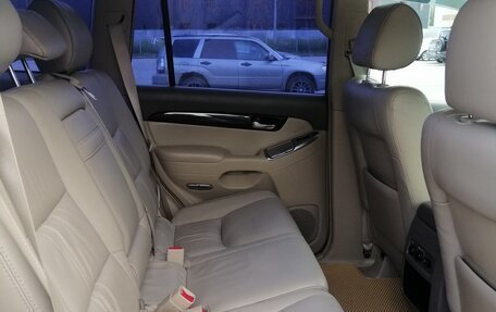 Toyota Land Cruiser Prado 120 рестайлинг, 2007 год, 2 200 000 рублей, 5 фотография