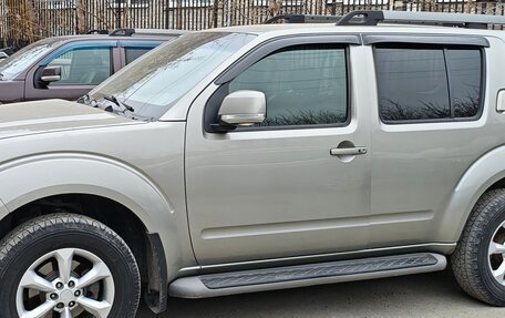 Nissan Pathfinder, 2013 год, 2 000 000 рублей, 2 фотография