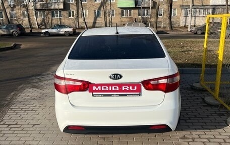 KIA Rio III рестайлинг, 2014 год, 610 000 рублей, 3 фотография