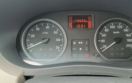 Renault Sandero I, 2012 год, 470 000 рублей, 10 фотография