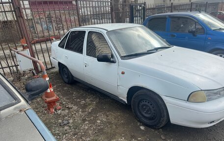 Daewoo Nexia I рестайлинг, 1997 год, 53 000 рублей, 3 фотография