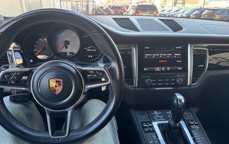 Porsche Macan I рестайлинг, 2017 год, 4 550 000 рублей, 5 фотография