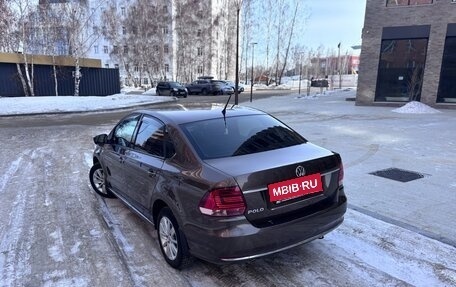 Volkswagen Polo VI (EU Market), 2015 год, 940 000 рублей, 3 фотография