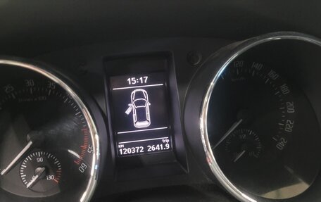 Skoda Yeti I рестайлинг, 2010 год, 1 230 000 рублей, 17 фотография