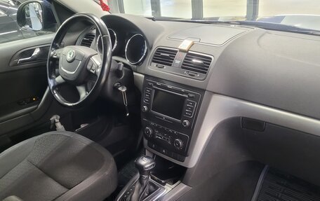 Skoda Yeti I рестайлинг, 2010 год, 1 230 000 рублей, 8 фотография