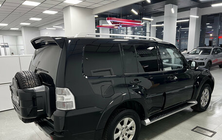 Mitsubishi Pajero IV, 2011 год, 1 690 000 рублей, 4 фотография