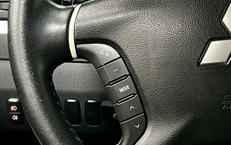 Mitsubishi Pajero IV, 2011 год, 1 690 000 рублей, 18 фотография