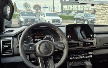 Mitsubishi L200, 2025 год, 5 950 000 рублей, 30 фотография