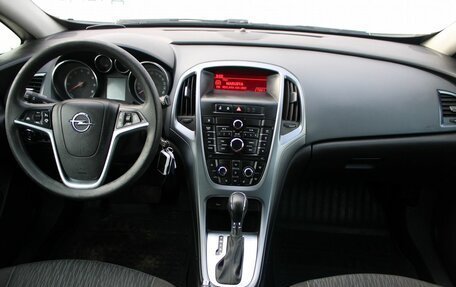 Opel Astra J, 2013 год, 739 000 рублей, 8 фотография