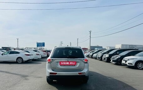 Mitsubishi Outlander III рестайлинг 3, 2013 год, 1 299 999 рублей, 5 фотография