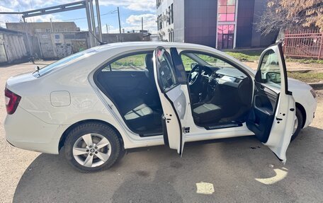 Skoda Rapid I, 2018 год, 1 250 000 рублей, 9 фотография