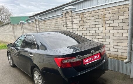 Toyota Camry, 2012 год, 1 550 000 рублей, 2 фотография