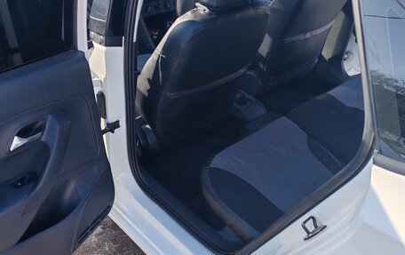 Volkswagen Polo VI (EU Market), 2013 год, 740 000 рублей, 11 фотография