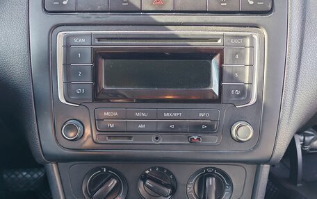 Volkswagen Polo VI (EU Market), 2013 год, 740 000 рублей, 22 фотография