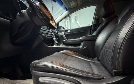 KIA Sportage IV рестайлинг, 2017 год, 2 100 000 рублей, 10 фотография