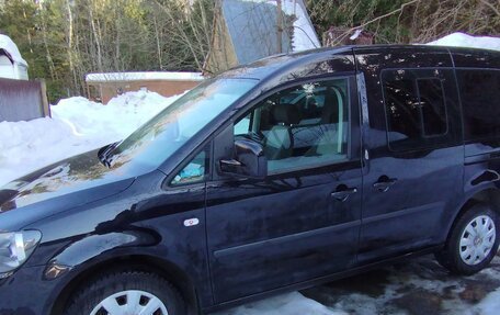 Volkswagen Caddy III рестайлинг, 2011 год, 1 000 000 рублей, 3 фотография