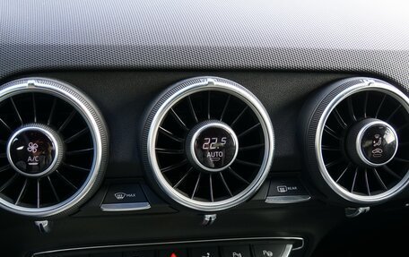 Audi TTS, 2015 год, 4 500 000 рублей, 13 фотография