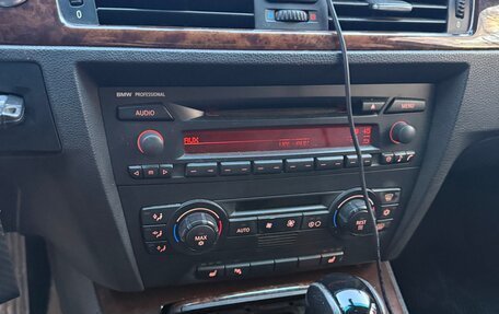 BMW 3 серия, 2006 год, 1 150 000 рублей, 16 фотография