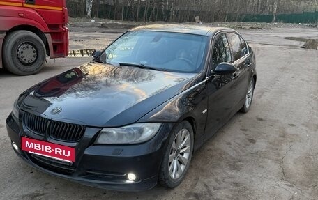 BMW 3 серия, 2006 год, 1 150 000 рублей, 6 фотография