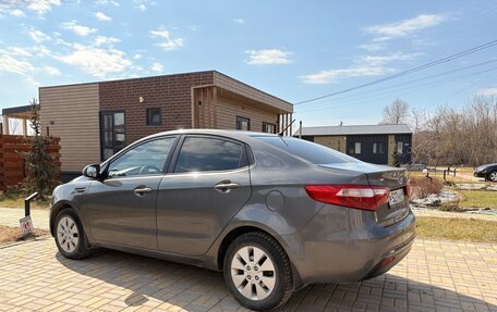 KIA Rio III рестайлинг, 2011 год, 870 000 рублей, 2 фотография