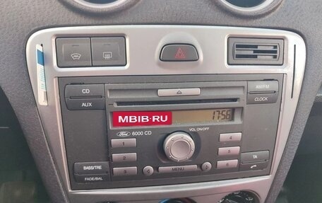 Ford Fusion I, 2011 год, 690 000 рублей, 10 фотография