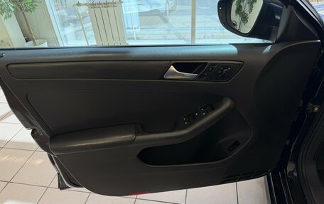 Volkswagen Jetta VI, 2015 год, 1 098 000 рублей, 17 фотография