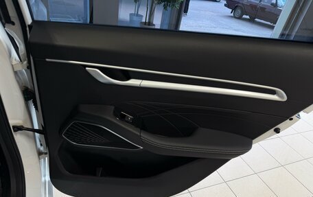 Geely Emgrand, 2024 год, 1 670 000 рублей, 17 фотография