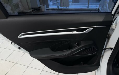 Geely Emgrand, 2024 год, 1 670 000 рублей, 15 фотография