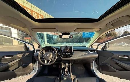 Toyota Corolla, 2023 год, 1 290 000 рублей, 7 фотография