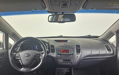 KIA Cerato IV, 2019 год, 1 690 000 рублей, 17 фотография