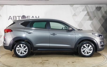 Hyundai Tucson III, 2018 год, 2 399 000 рублей, 6 фотография