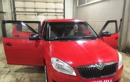 Skoda Fabia II, 2010 год, 580 000 рублей, 1 фотография