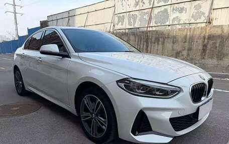 BMW 1 серия, 2022 год, 1 590 000 рублей, 1 фотография
