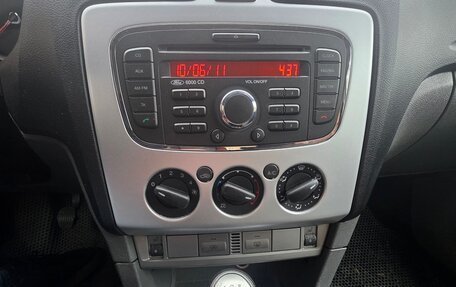 Ford Focus II рестайлинг, 2011 год, 500 000 рублей, 16 фотография