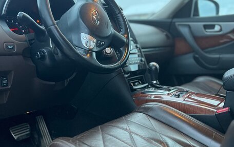 Infiniti FX II, 2011 год, 1 390 000 рублей, 5 фотография