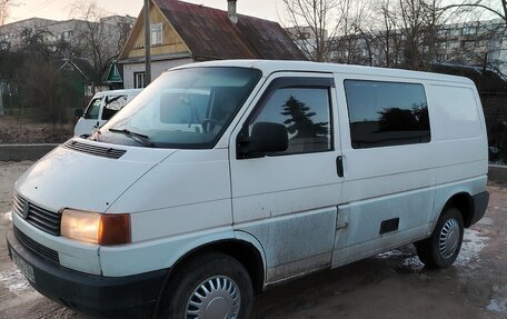 Volkswagen Transporter T4, 1995 год, 450 000 рублей, 2 фотография