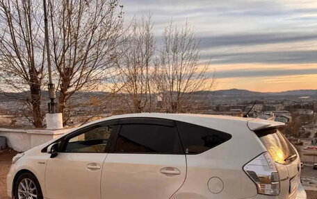 Toyota Prius Alpha I (ZVW40/41), 2013 год, 1 225 000 рублей, 5 фотография