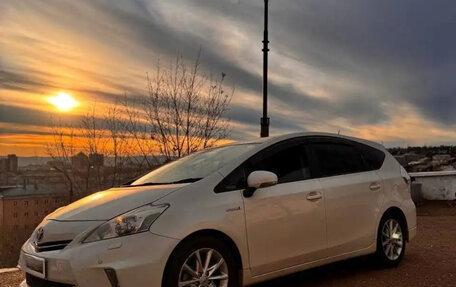 Toyota Prius Alpha I (ZVW40/41), 2013 год, 1 225 000 рублей, 16 фотография