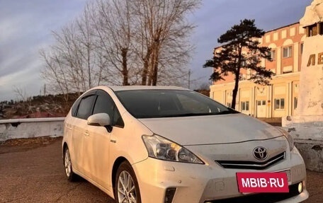 Toyota Prius Alpha I (ZVW40/41), 2013 год, 1 225 000 рублей, 4 фотография